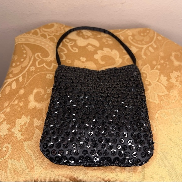 Black Sequin Small Purse Crossbody  Event Party Formal Glam Goth Retro Pinup - Picture 11 of 11